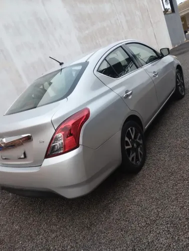 Nissan Versa Unique 1.6 16V Flex 4P Mec. 2016