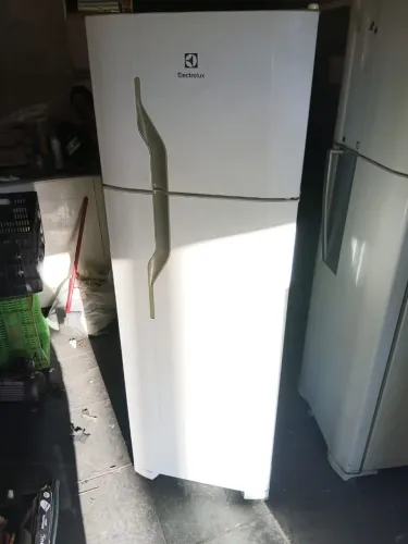 Geladeira Eletrolux duplex 