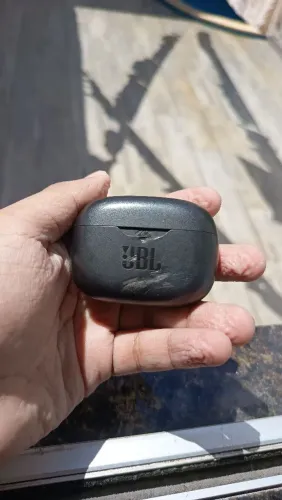 Caixa de fone de ouvido (JBL Wave Beam)
