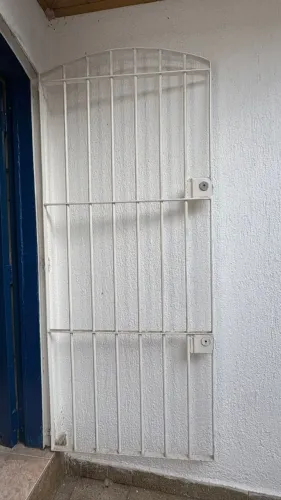 GRADE/PORTÃO DE FERRO 