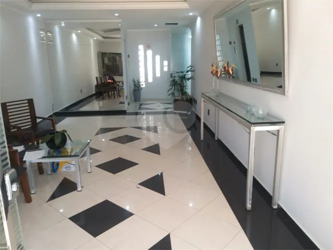 Apartamento à venda com 2 quartos em Vila Vermelha, São Paulo
