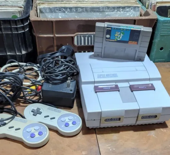 Super Nintendo original (SNES) System with Super Mario World