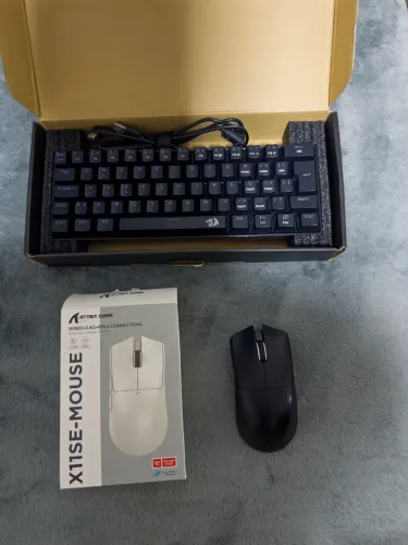 Mouse e Teclado Gamer (Switch Marrom)