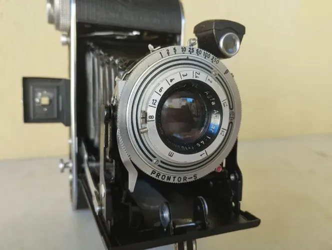 Máquina fotográfica antiga