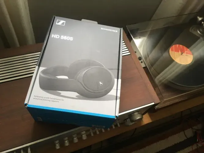 Headfone Sennheiser HD-560 S - fone premiado, melhor fone custo benefício da Sennheiser 