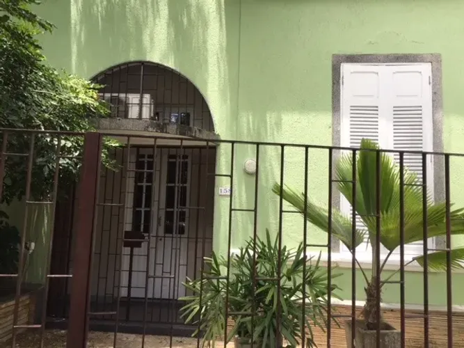 Vendo Casa Comercial na Rua das Pernambucanas, 158 Graças