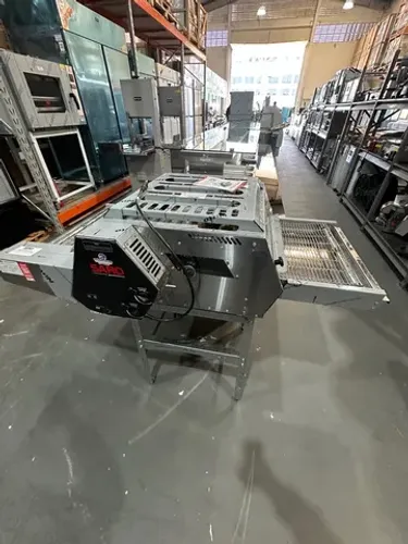 Assador em estreira para pizza de 50cm a gás GLP SARO