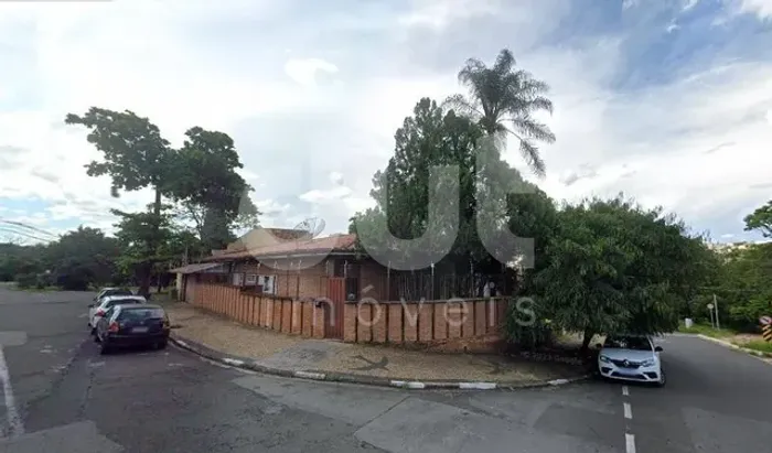 Casa para locação no Jardim Flamboyant em Campinas/SP.