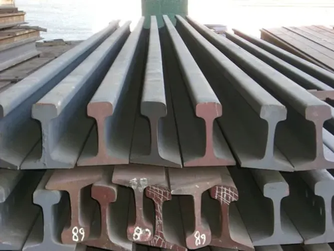 A hora é agora! Trilhos 32-37-45-57-68 em barras de 6 a 12 metros prontos para entrega!