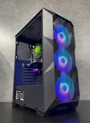 PC Gamer Ryzen 3 2200G | 8 GBs | Placa Vega 8 | SSD 256 GBs Novo c/ Garantia
