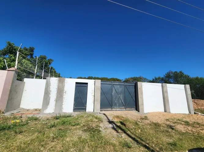 Vende-se terreno com 435m2 no bairro Santa Rosa em Cuiabá MT 