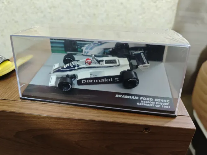 Miniatura Brabham Ford BT49C Nelson Piquet