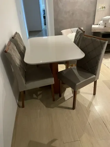 Mesa 1,20 Canto Copo + 4 Cadeiras NOVO