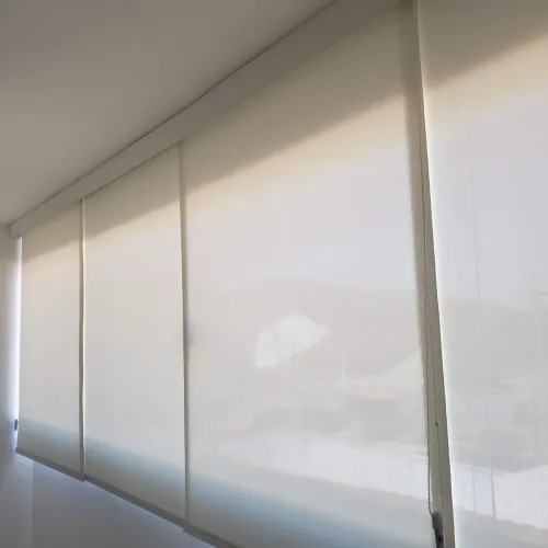 Cortinas e Persianas Elegantes