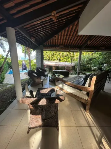 BELÍSSIMA Casa no condomínio Ocean View com vista definitiva para o Mar