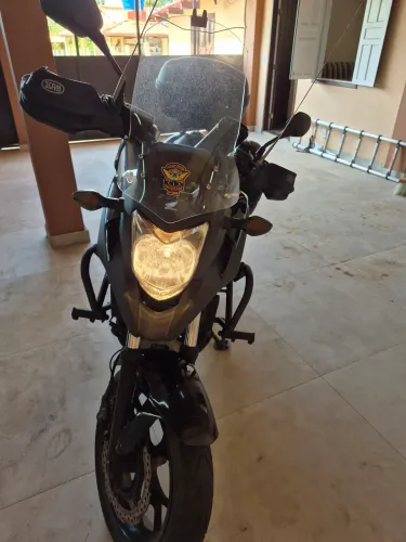 Moto de garagem 