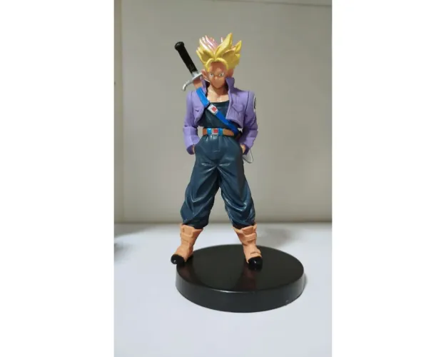 Action figure Trunks Dragon Ball Z
