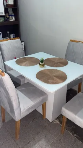 Mesas de jantar a pronto entrega 