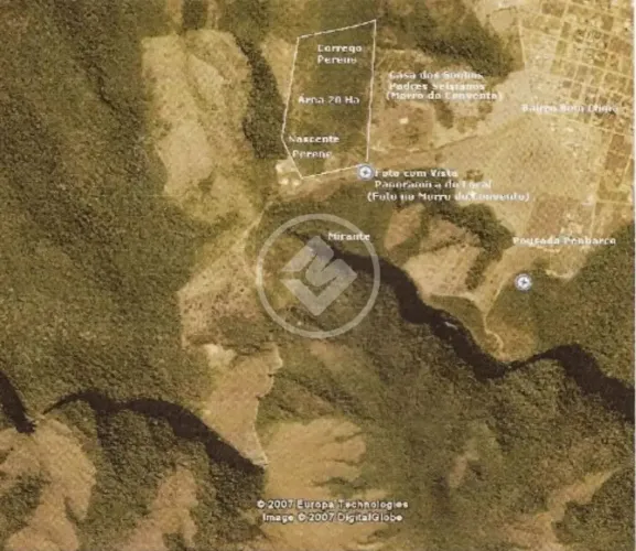 Área com 19 hectares com nascente da Água Cristalina e córrego perene. codigo: 44687