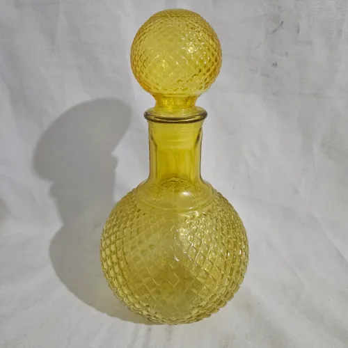 Decantador de Vidro Amarelo Vintage