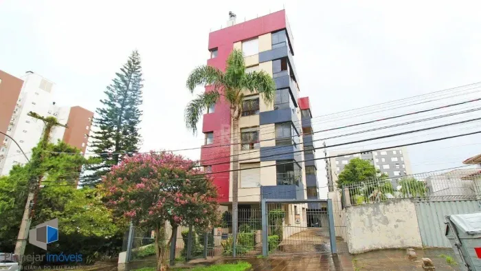 Apartamento de dois dormitórios e uma vaga de garagem na Rua Marcelo Gama, bairro Auxiliad