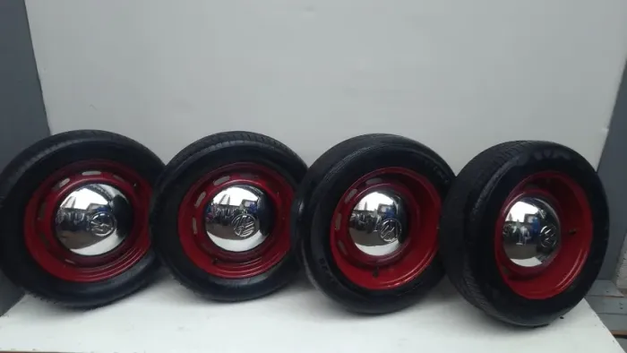 Jogo De Roda Fusca Arp 15 5 Furos Vermelha