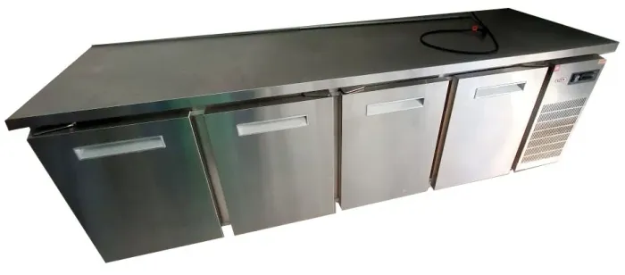 ? Camara refrigeradora horizontal 4 portas Inox/Alumínio Cozil