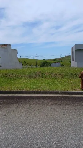 Excelente terreno à venda no Condomínio Reserva Cabiúnas - Macaé - RJ.