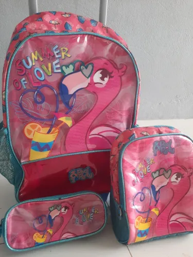 Kit Mochila escolar rodinha