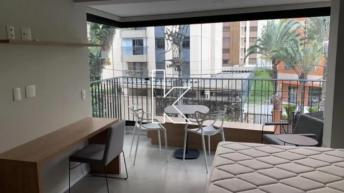 Studio à Venda na Vila Nova Conceição - Rua Bueno Brandão, São Paulo