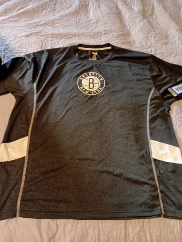 Camiseta Brooklyn Nets Cinza