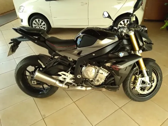 Vendo Bmw s1000r 