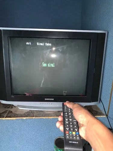 Tv em perfeito estado ( Tv Grande )