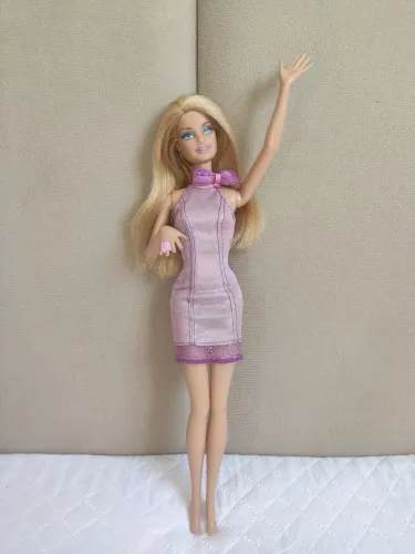 BARBIE DELUXE STYLE Mattel 2009