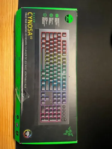 Teclado Gamer Razer Cynosa V2 - RGB