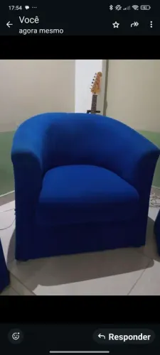 4 POLTRONAS AZUL R$700