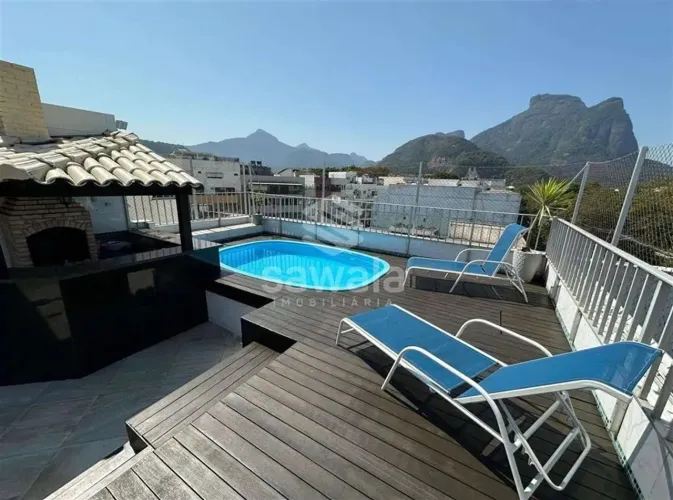 COBERTURA DUPLEX - 4 QUARTOS - 3 SUÍTES - 355m² - VISTA PEDRA DA GÁVEA E LATERAL MAR - BAR