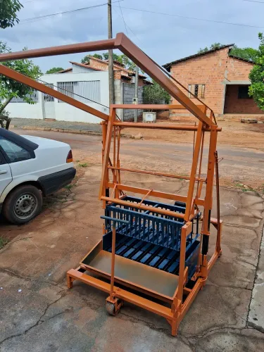 Máquina de Blocos Manual - Construa com Eficiência!