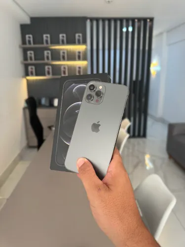 iPhone 12 Pro Max 128 gigas com caixa