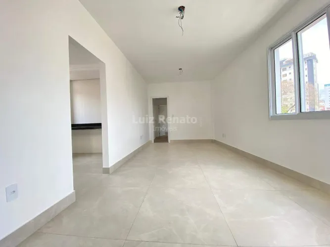 Apartamento à venda no bairro Cidade Nova