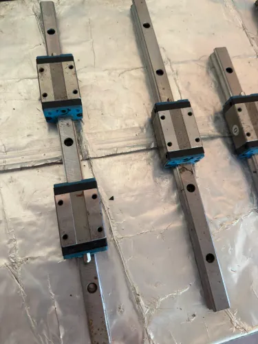 Guia linear com patins blocos , consultar disponiveis 