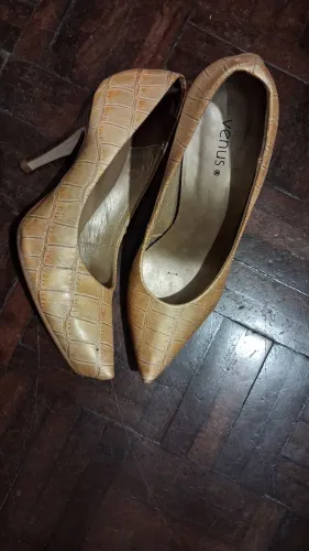 Sapatos de Salto Venus - Bege tam 35