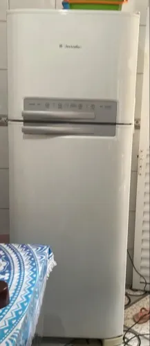 Geladeira Eletrolux Df50