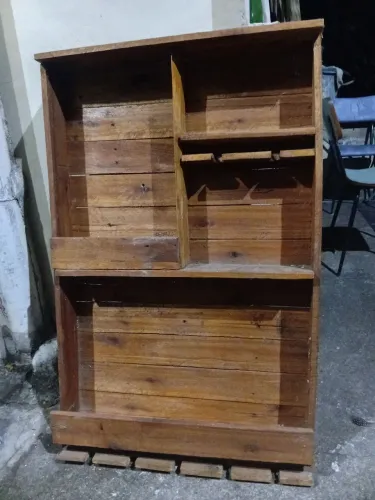 Bar de parede em palets 