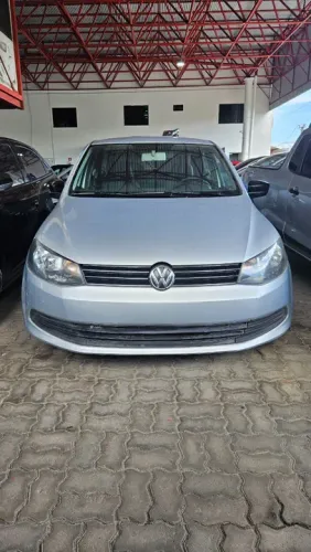 Voyage 1.6 prata ano 2013/2014