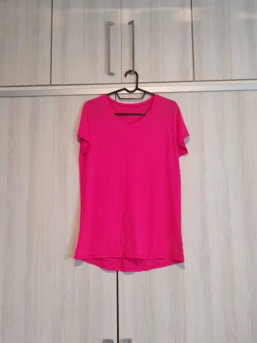 Camiseta Rosa Feminina - Conforto e Estilo