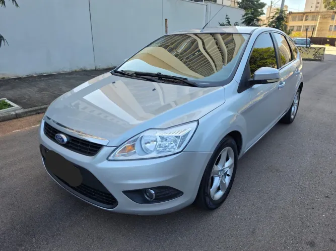 Ford Focus 1.6 S/se/se Plus Flex 8v/16v 5P 2011