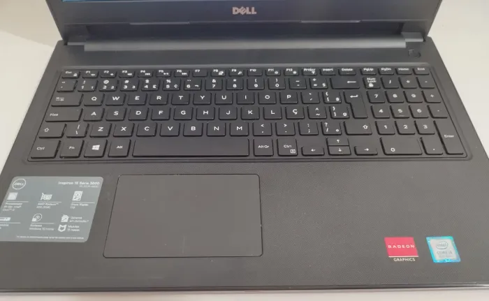 Notebook Gamer Dell Core i5 8° Gen + placa de vídeo dedicada 2 GB (CONSERVADISSIMO)