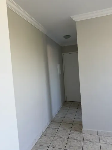 Alugo apartamento 