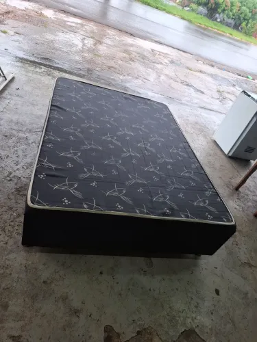 Cama Box casal conjugado 